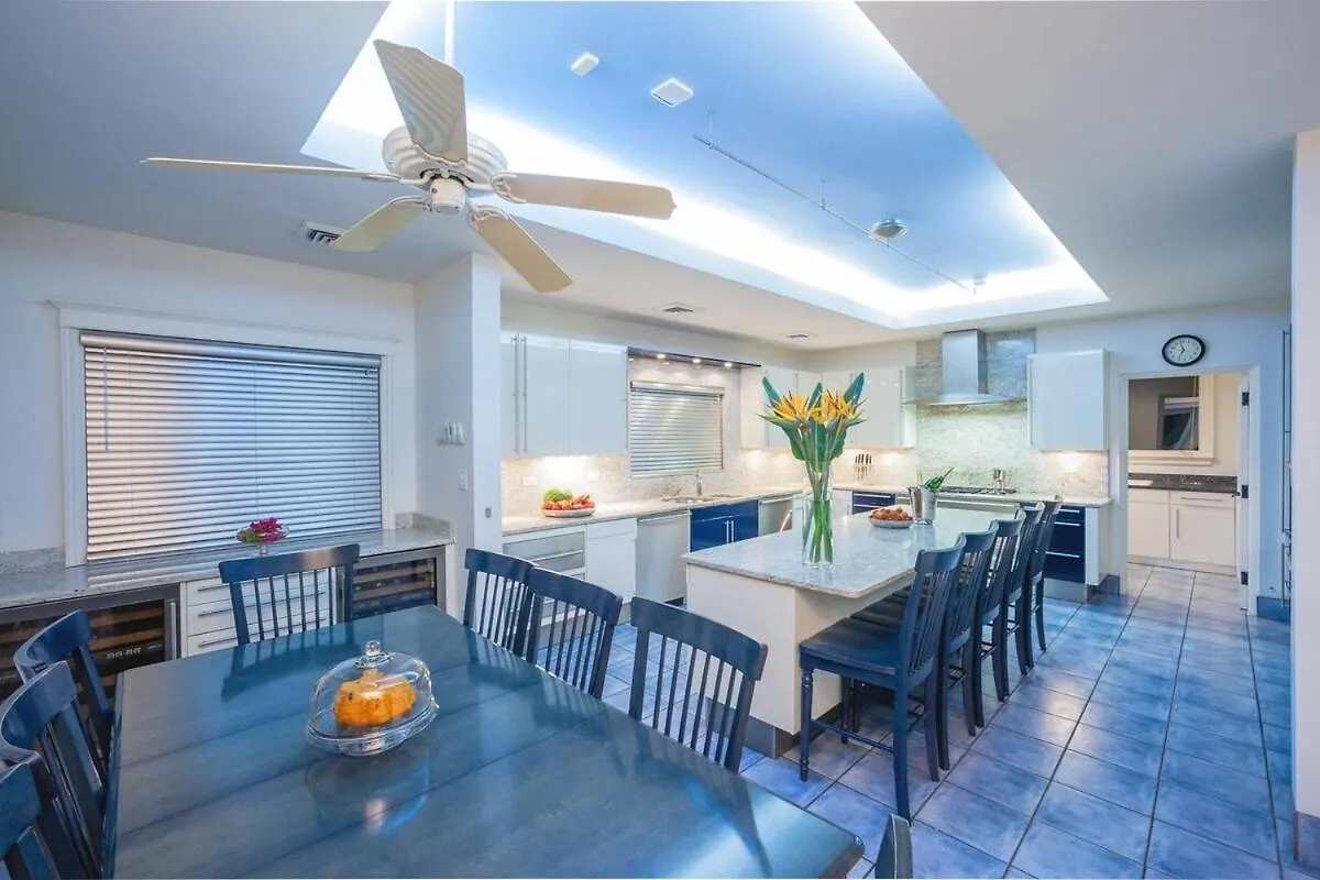Holiday home Pease Bay House Villa Breakers