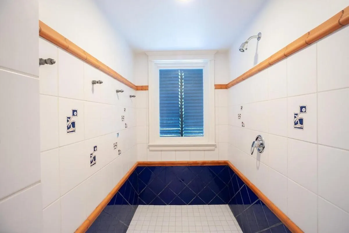 Holiday home Pease Bay House Villa Breakers